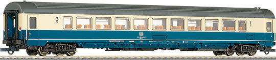 IC Passenger car 2nd class with open saloon and operating tail lights<br /><a href='images/pictures/Roco/45834.jpg' target='_blank'>Full size image</a>